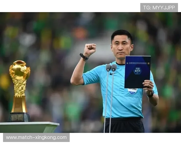 中国裁判马宁携周飞张铖受邀执法阿拉伯杯彰显中国裁判国际影响力